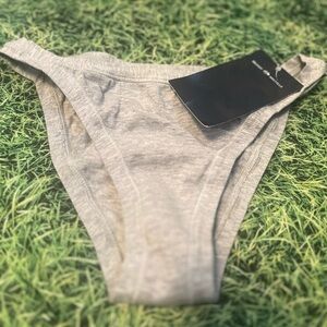 BRANDY MELVILLE GRAY PANTY